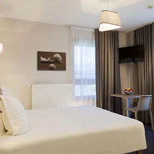 3* Hotel Nehô Porte De Genève